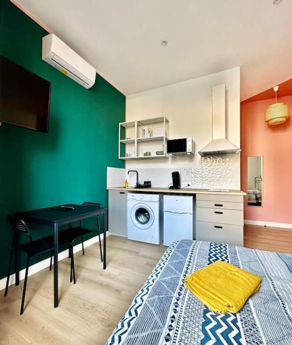 Petit Studio Cosy - Proche Gare Toulon Luaran gambar