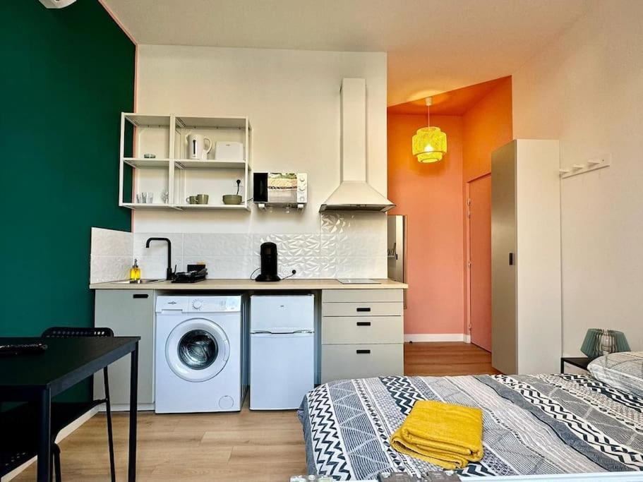 Petit Studio Cosy - Proche Gare Toulon Luaran gambar